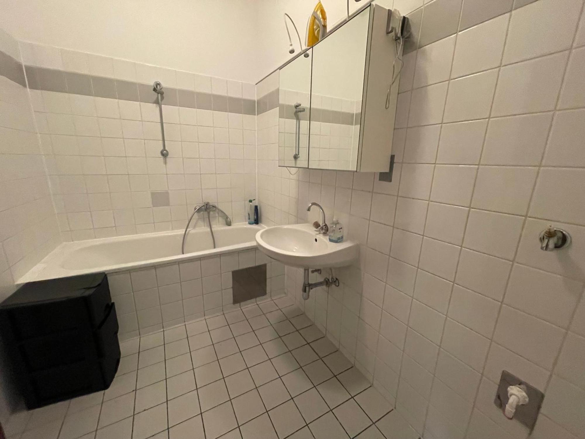 Fuer 4 Personen In 1180 Vienne